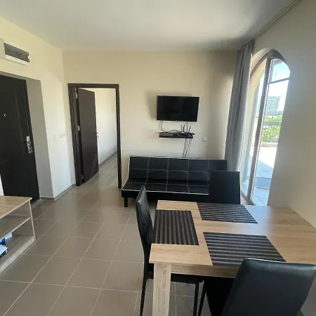 Nereya Palace Appartement